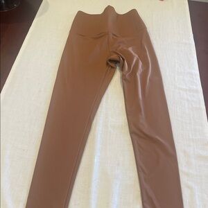 0910103 OTOS ACTIVE waist trainer leggings in brown SZ L RIBBED waist EUC